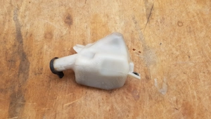 Aprilia scarabeo light 125 - 200 kiegyenlítő tartály - kép 5