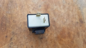 Aprilia scarabeo light 125 - 200 index relé - kép 2