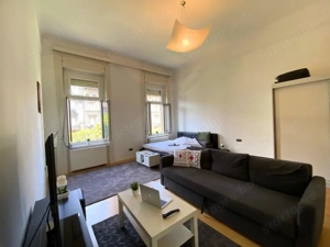 ELADÓ Budapest VII. kerületében az Erzsébet körúton 2. emeleti jó állapotú lakás! - kép 5