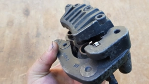 Aprilia scarabeo light 125 - 200 első féknyereg - kép 2