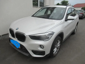 Keveset futott újsszerű állapotú BMW X1 sDrive 2.0