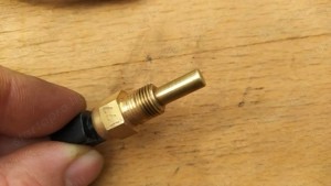 Kymco People S 200 i.e hőmérséklet jeladó - kép 3