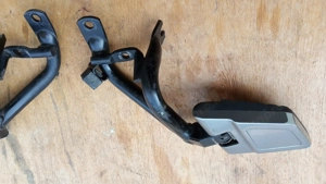 Kymco People S 125 - 200 hátsó lábatró pár - kép 4