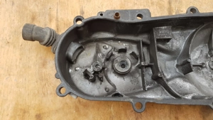 Kymco People S 200 kuplung fedél - kép 3