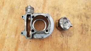 Kymco Agility 200 i.e henger - kép 9