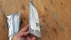 Kymco People S 50 - 200 első irányjelző pár - kép 3