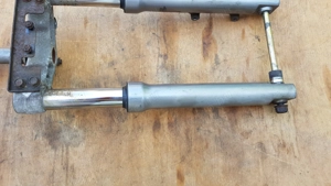 Kymco People S 125 - 200 első villa - kép 7