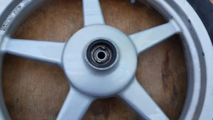 Kymco People S 125 - 200 első kerék - kép 3