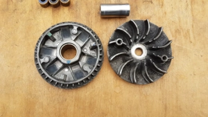 Kymco People S 125 - 150 variátor - kép 9