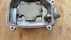 Kymco People S 125 - 200 szelepfedél - kép 6