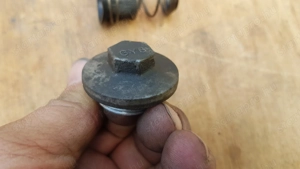 Kymco People S 125 - 200 olajleeresztő csavar - kép 2