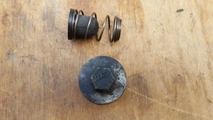 Kymco People S 125 - 200 olajleeresztő csavar - kép 6