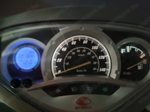 Kymco People S 125 - 200 km óra - kép 5
