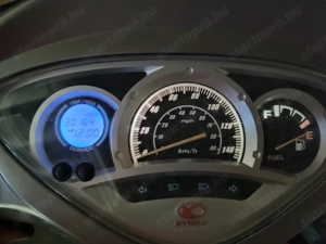 Kymco People S 125 - 200 km óra - kép 8