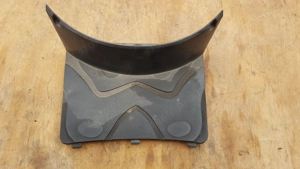 Kymco People S 125 - 200 akkumulátor fedél