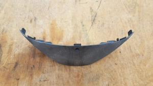 Aprilia Scarabeo Light 400 - 500 ülés zsanér körüli idom - kép 2