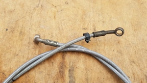 Aprilia Scarabeo Light 400 - 500 hátsó fékcső - kép 2