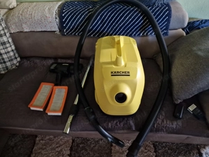 Eladó Karcher DS6 vizes porszivó.