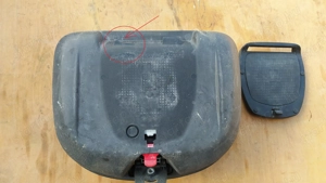 Yamaha Majesty DX 250 gyári hátsó doboz sérült - kép 2