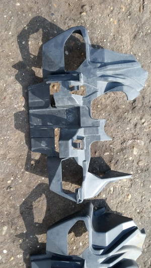 Yamaha Majesty DX 250 első villa körüli műanyag - kép 2