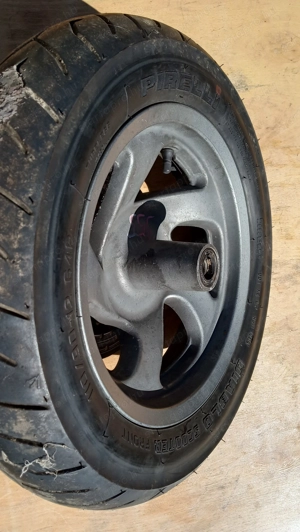 Yamaha Majesty DX 250 első kerék  - kép 3