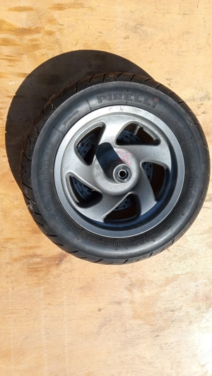 Yamaha Majesty DX 250 első kerék  - kép 4