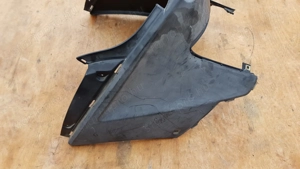 Kymco Agility 125 - 200 ülés alatti burkolat - kép 2