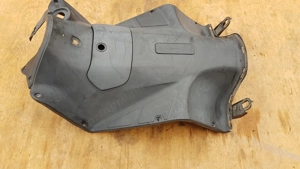 Kymco Agility 125 - 200 térdidom - kép 10