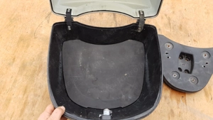 Kymco Agility 125 - 200 hátsó doboz - kép 9