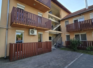 Monor központi részén földszinti, 72 m2-es, 3 szoba+nappalis erkélyes lakás, saját parkolóval - kép 12