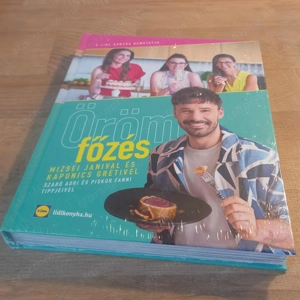 Örömfőzés Mizsei Janival és Kapunics Grétivel c. könyv eladó, ÚJ! - kép 2