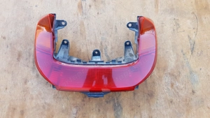 Honda Foresight 250 hátsó lámpa