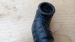 Piaggio Xevo 400 könyök cső - kép 6