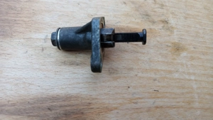 Piaggio Xevo 400 láncfeszítő patron - kép 5