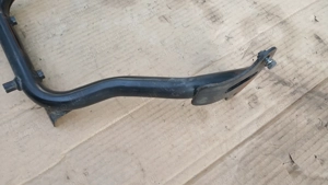 Piaggio Xevo 125 - 400 hátsó segédváz - kép 4