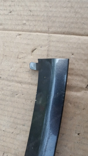 Piaggio Xevo 125 - 400 közép idom alsó - kép 2