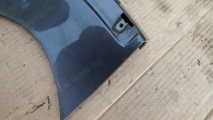 Piaggio Xevo 125 - 400 közép idom - kép 6