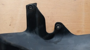 Piaggio Xevo 125 - 400 első kerék feletti műanyag - kép 5