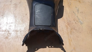 Piaggio Xevo 125 - 400 taposó közép - kép 6