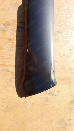 Piaggio Xevo 125 - 400 taposó alatti idom jobbos sérült - kép 5