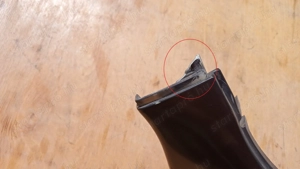 Piaggio Xevo 125 - 400 taposó alatti idom jobbos sérült - kép 2