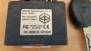 Piaggio Xevo 400 csomagtartó nyitó elektronika - kép 4