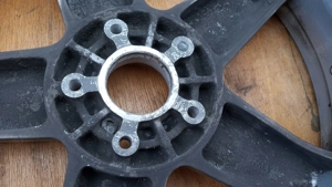 Piaggio Xevo 400 hátsó felni - kép 3