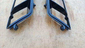 Malaguti Centro 125 - 160 műanyag pár - kép 3