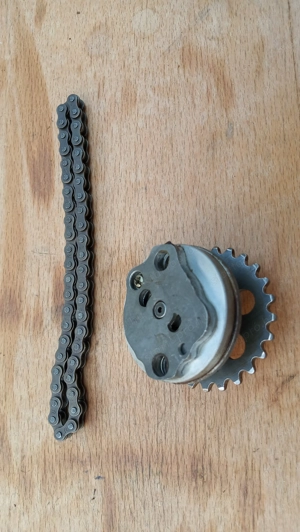 Malaguti Centro 125 - 160 olajpumpa - kép 5