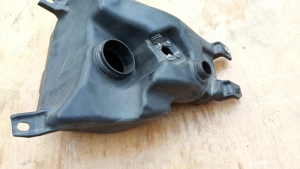 Malaguti Centro 125 - 160 üzemanyag tank - kép 3