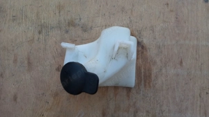 Malaguti Centro 125 - 160 kiegyenlítő tartály - kép 4