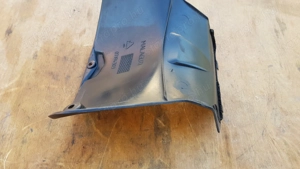 Malaguti Centro 125 - 160 akkumulátor fedél - kép 3