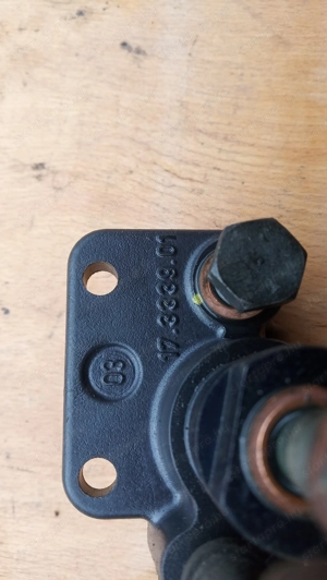 Piaggio Beverly 400 - 500 fékszelep - kép 2