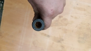 Piaggio Beverly 500 első keréktengely - kép 2